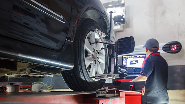 How Does Wheel Alignment Impact Your Car's Handling And Tires | Woodie's Auto Service & Repair Centers